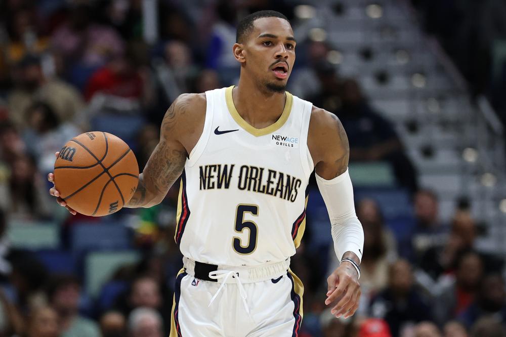 活的防守反 活的防守反