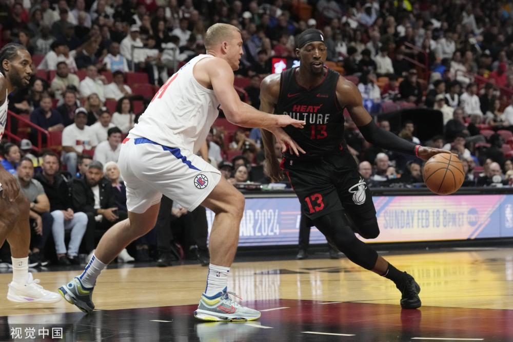 在此基础上 在此基础上