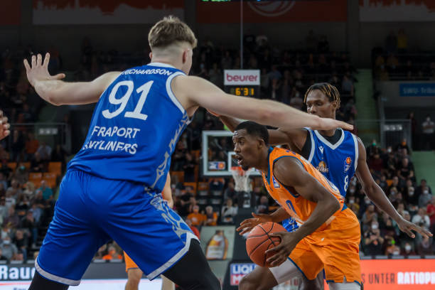 这场比赛的 这场比赛的